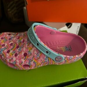 Lisa Frank Pink women’s crocs brand new